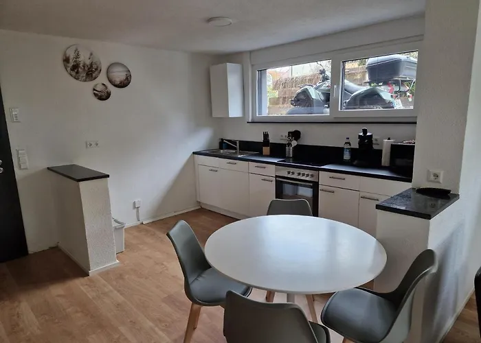 Am Schloss * Φριντρισχάφεν